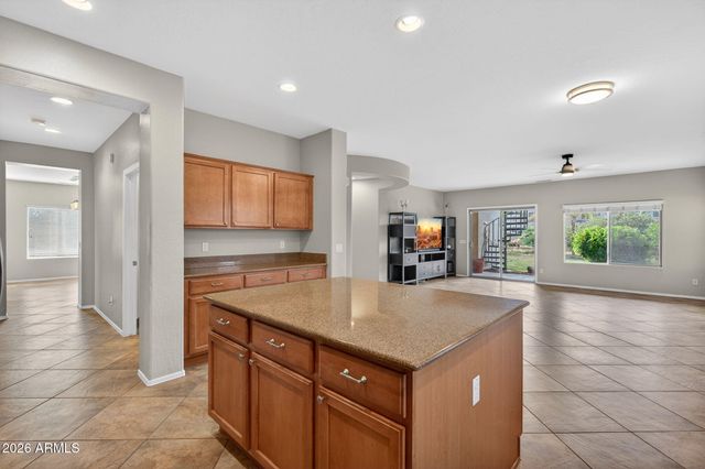 871 E KAPASI Lane, San Tan Valley, AZ 85140