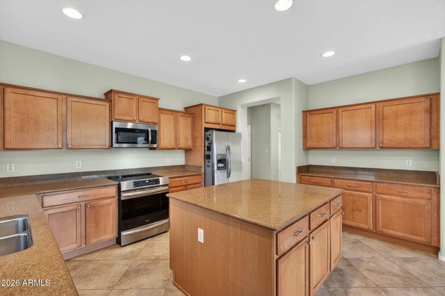 871 E KAPASI Lane, San Tan Valley, AZ 85140