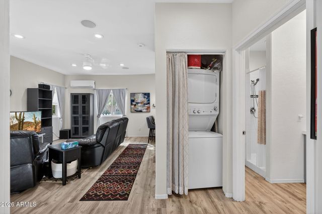 871 E KAPASI Lane, San Tan Valley, AZ 85140