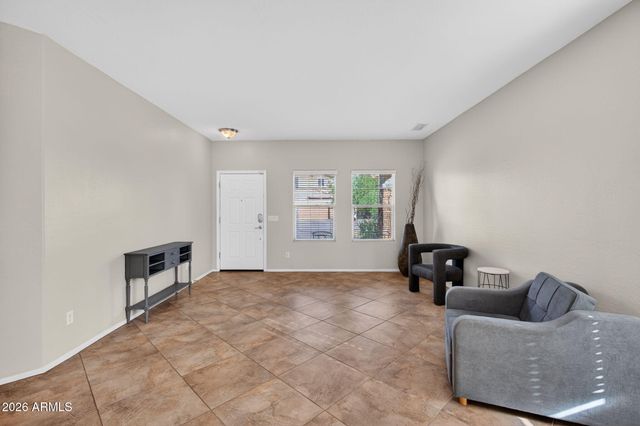 871 E KAPASI Lane, San Tan Valley, AZ 85140