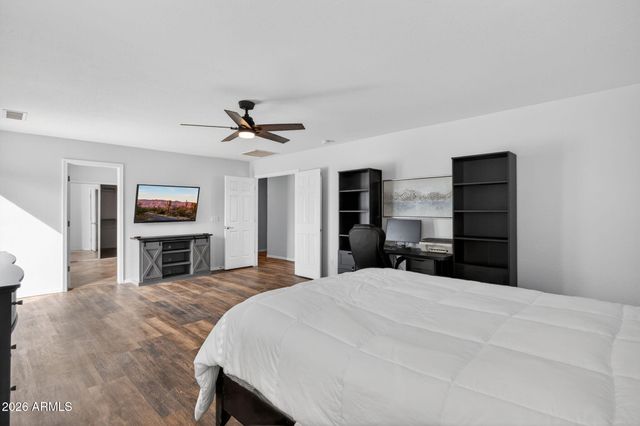 871 E KAPASI Lane, San Tan Valley, AZ 85140