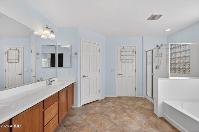 871 E KAPASI Lane, San Tan Valley, AZ 85140