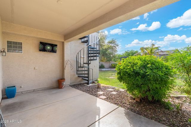 871 E KAPASI Lane, San Tan Valley, AZ 85140