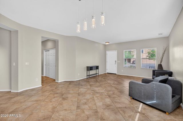 871 E KAPASI Lane, San Tan Valley, AZ 85140