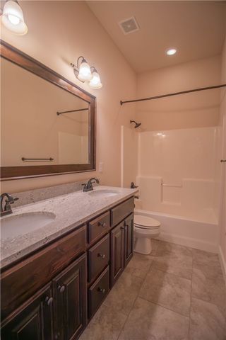 5503 SW Lavender Lane, Bentonville, AR 72713