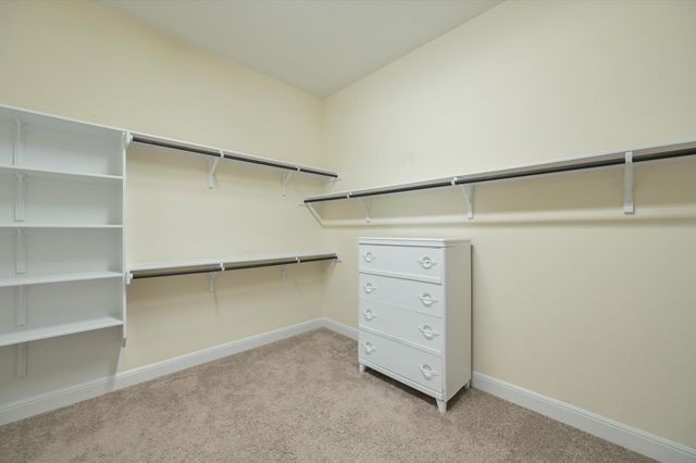 19305 Leisure LN, Jonestown, TX 78645