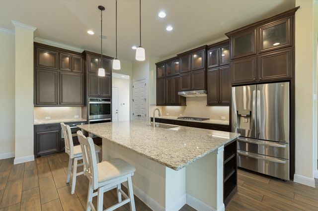 19305 Leisure LN, Jonestown, TX 78645