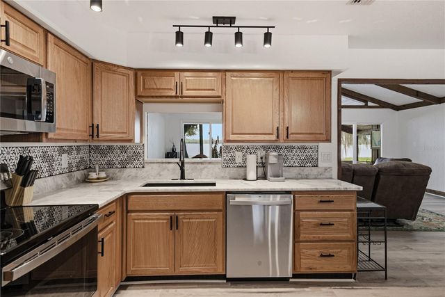 914 MANGHAM ROAD, Babson Park, FL 33827