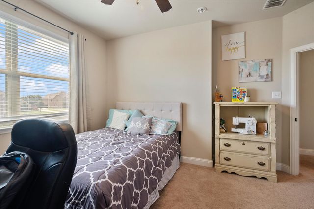 341 Vista Park Drive, Sunnyvale, TX 75182