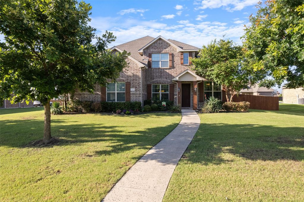 341 Vista Park Drive, Sunnyvale, TX 75182