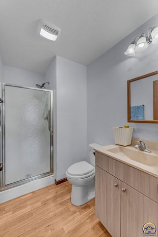 910 NW West Union RD, Topeka, KS 66615