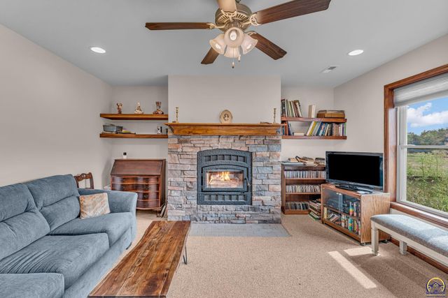 910 NW West Union RD, Topeka, KS 66615