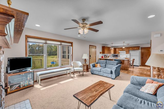 910 NW West Union RD, Topeka, KS 66615