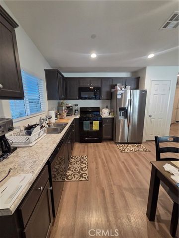 10592 Chevron Court, Adelanto, CA 92301