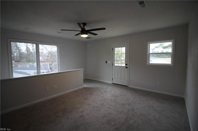 358 Hospital DR, Virginia Beach, VA 23452