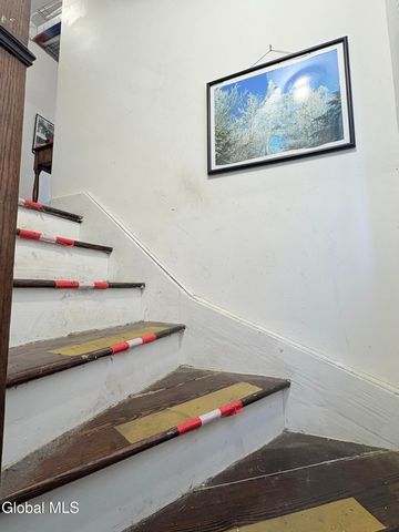 81 N Manning Boulevard, Albany, NY 12206