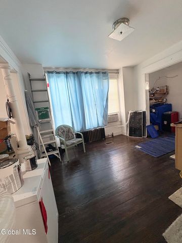 81 N Manning Boulevard, Albany, NY 12206