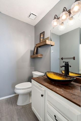 1363 S Concordia Avenue, Republic, MO 65738