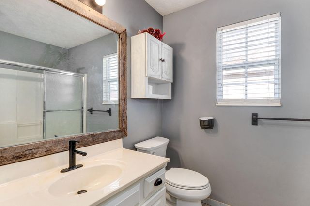 1363 S Concordia Avenue, Republic, MO 65738