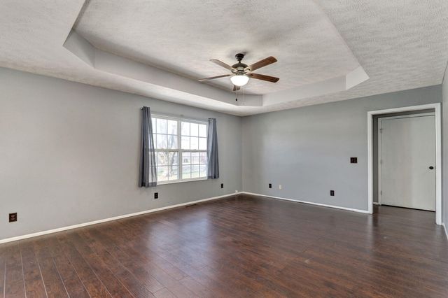 1363 S Concordia Avenue, Republic, MO 65738