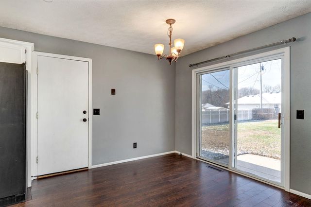 1363 S Concordia Avenue, Republic, MO 65738