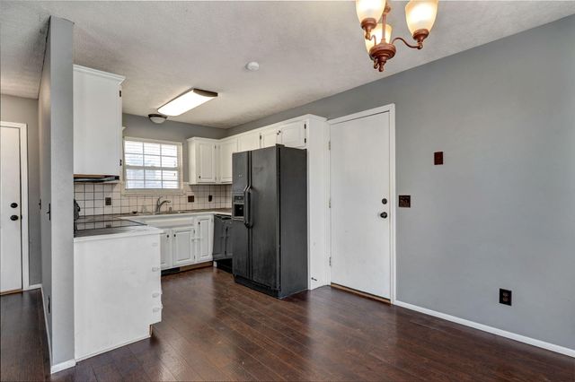 1363 S Concordia Avenue, Republic, MO 65738