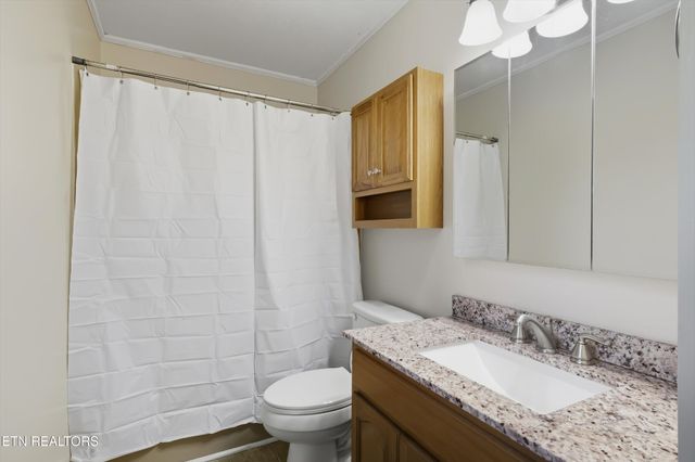 420 First St, Seymour, TN 37865