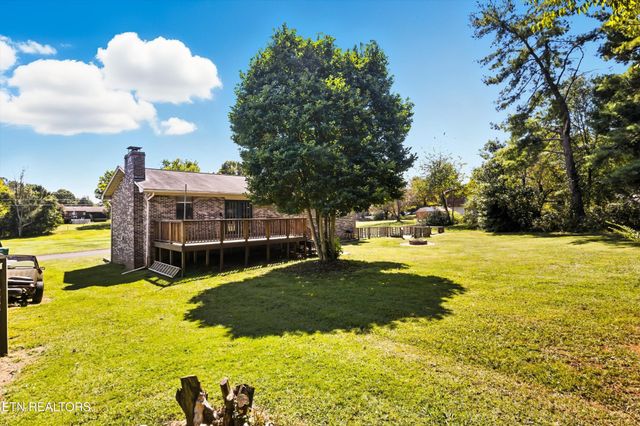 420 First St, Seymour, TN 37865