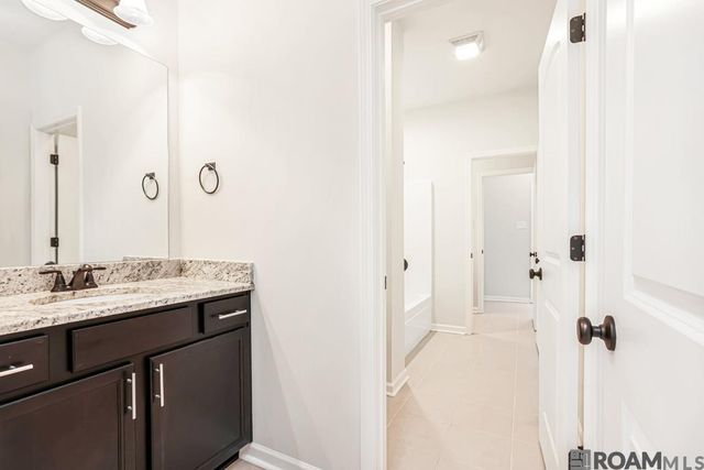 38387 Brown Rd, Prairieville, LA 70769