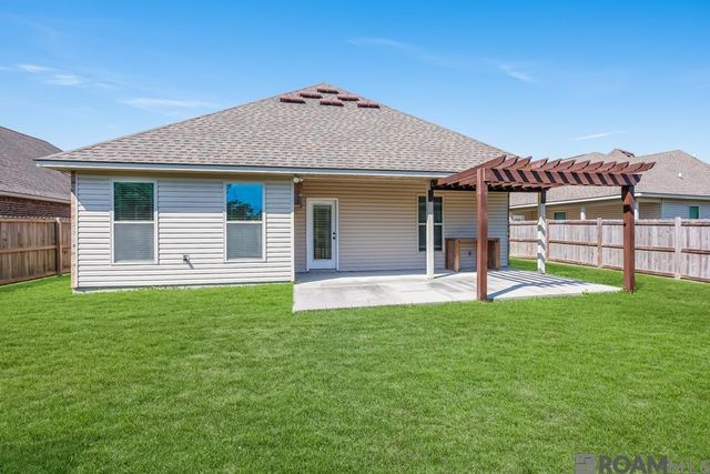 38387 Brown Rd, Prairieville, LA 70769