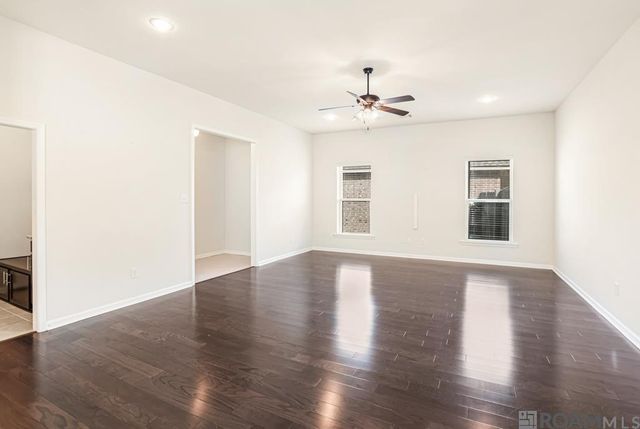 38387 Brown Rd, Prairieville, LA 70769