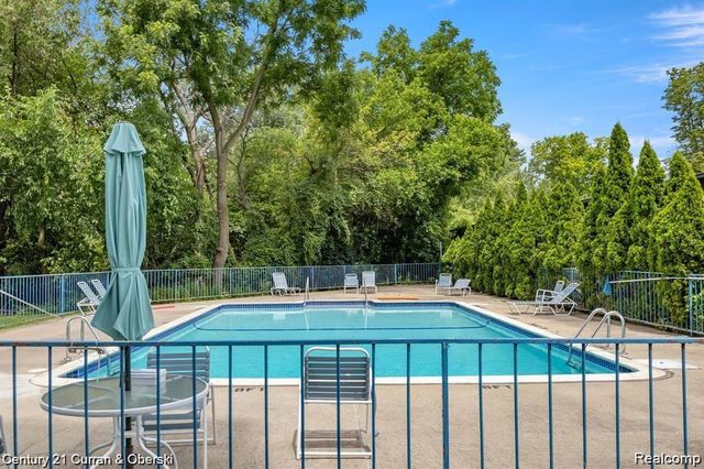 22700 Garrison Street 605, Dearborn, MI 48124