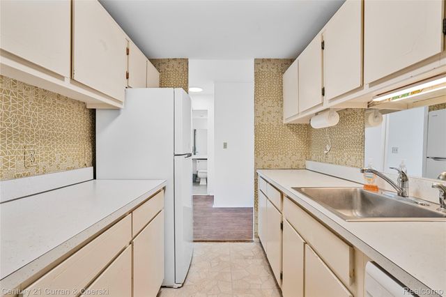 22700 Garrison Street 605, Dearborn, MI 48124