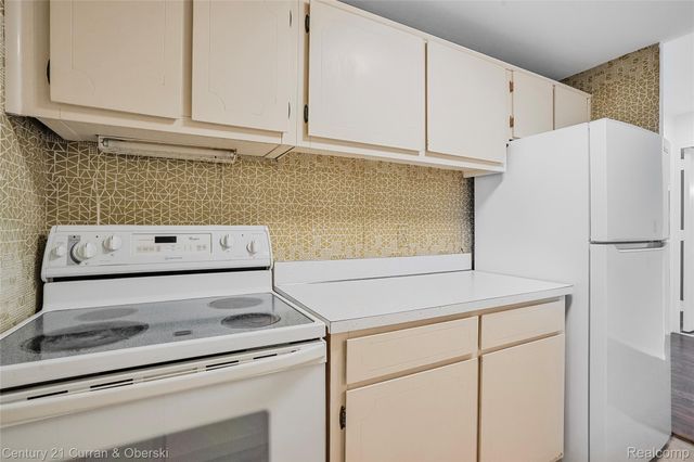22700 Garrison Street 605, Dearborn, MI 48124