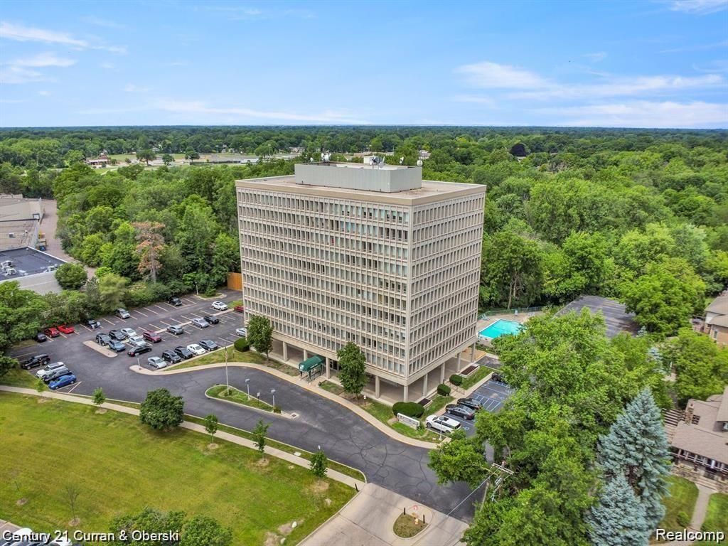 22700 Garrison Street 605, Dearborn, MI 48124