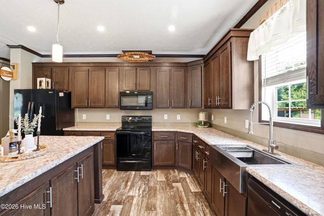 4040 Willard Road, Willard, NC 28478