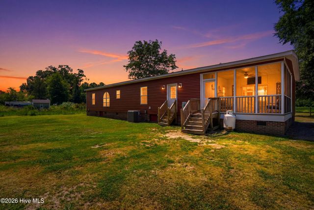4040 Willard Road, Willard, NC 28478
