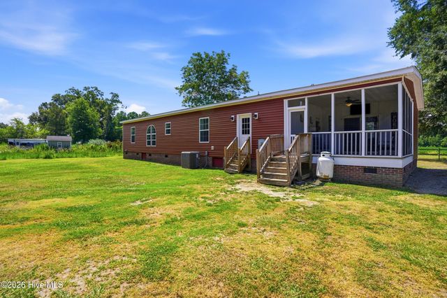 4040 Willard Road, Willard, NC 28478