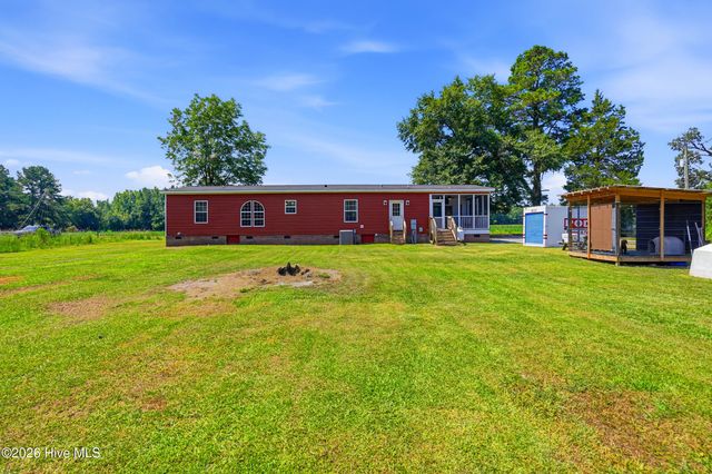 4040 Willard Road, Willard, NC 28478