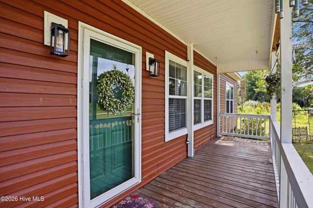 4040 Willard Road, Willard, NC 28478