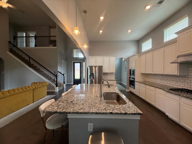 2806 Emerald Pines Lane, Iowa Colony, TX 77583