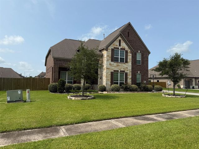 2806 Emerald Pines Lane, Iowa Colony, TX 77583