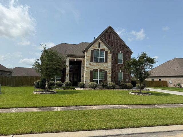 2806 Emerald Pines Lane, Iowa Colony, TX 77583