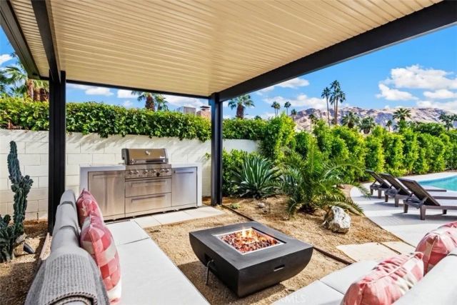 2040 S Chico, Palm Springs, CA 92264