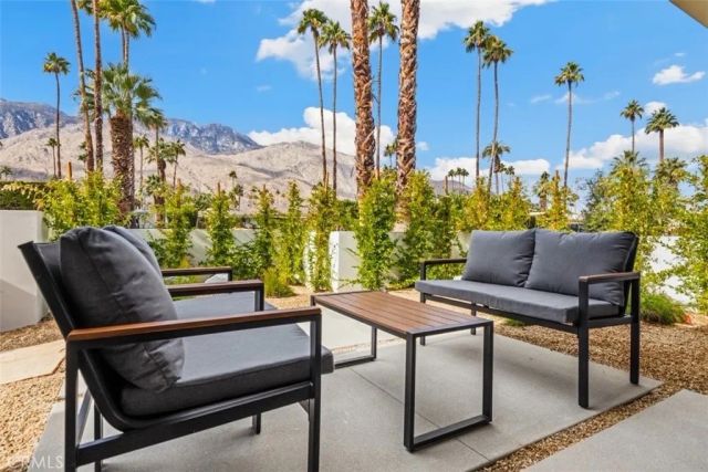 2040 S Chico, Palm Springs, CA 92264