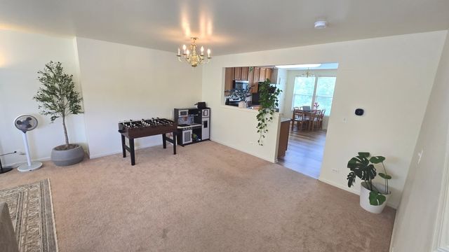 484 Belvedere Lane, Aurora, IL 60502