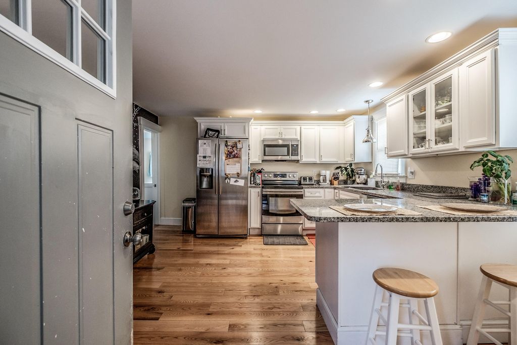 237 Pine Point Road, Scarborough, ME 04074 — photo 3