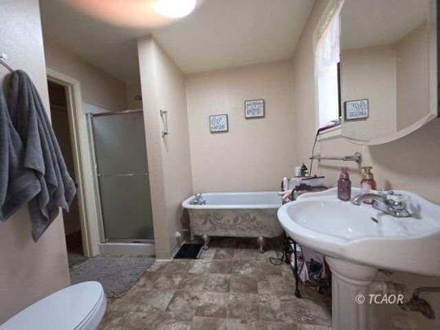 134 Humboldt Street, Hayfork, CA 96041