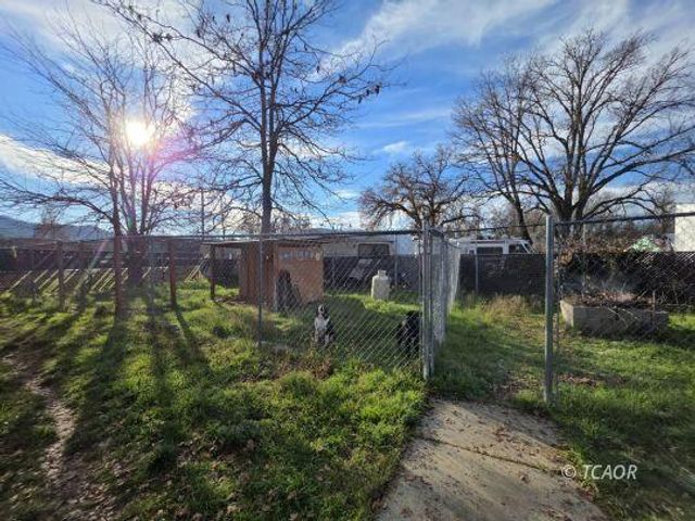 134 Humboldt Street, Hayfork, CA 96041