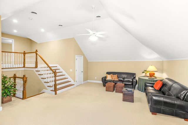 134 Ashland Pt, Hendersonville, TN 37075